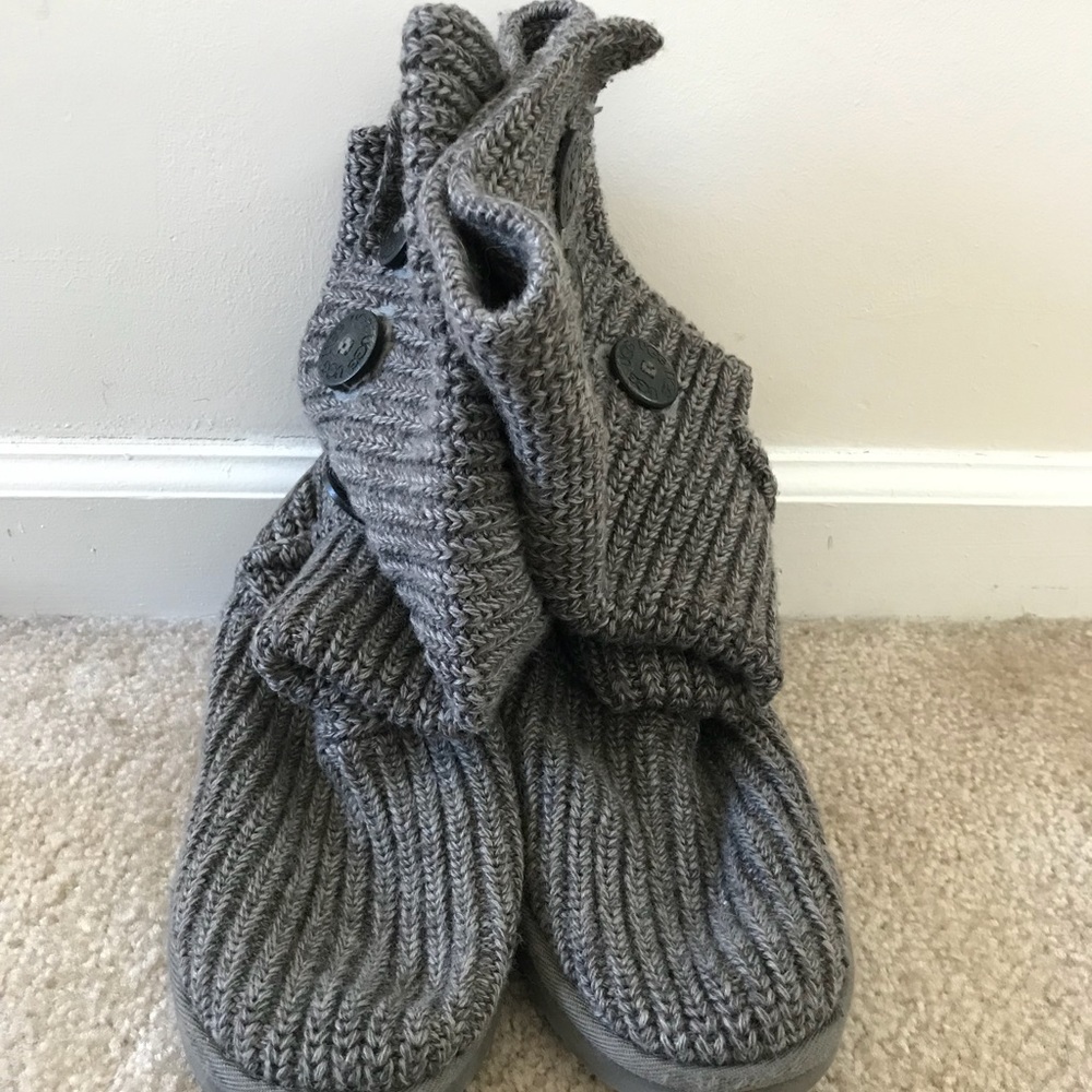 Classic Cardy Ugg Boots in grey
